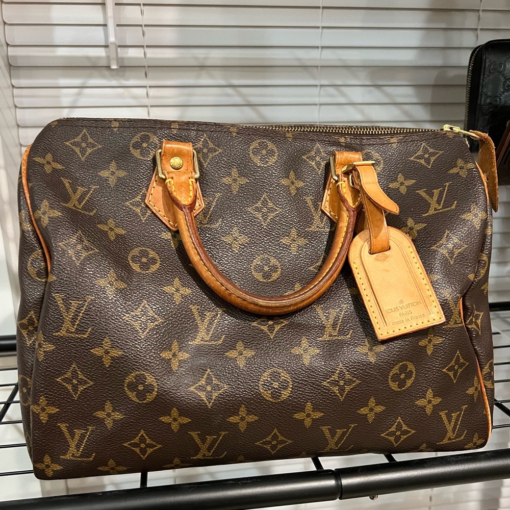 Louis Vuitton Speedy
